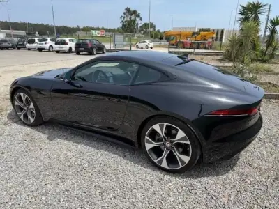 Jaguar F-Type 2023 - 70000 EUR, 21800 km - AUTO.MOTO.pt - 21800km - foto 2 de 37