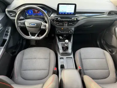 Ford Kuga 2022 - 24990 EUR, 67592 km - AUTO.MOTO.pt - 67592km - foto 12 de 14