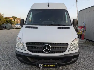 Mercedes-Benz Sprinter 316cdi L2H2 Média Tecto Alto 2013 - 19900 EUR, 190000 km - AUTO.MOTO.pt - 190000km - foto 2 de 18
