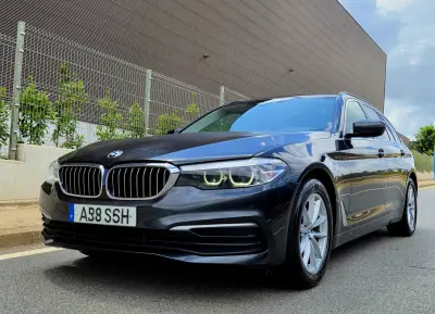 BMW 520 2017 - 19900 EUR, 171000 km - AUTO.MOTO.pt - 171000km - foto 17 de 19