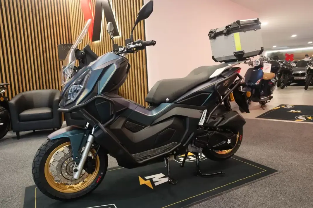 2026 - 3790 EUR, 1 km - AUTO.MOTO.pt - 1km - foto 1 de 14