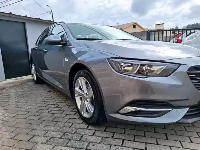 Opel Insignia Sports Tourer 2020 - 13000 EUR, 208000 km - 208000km - foto 8 de 19