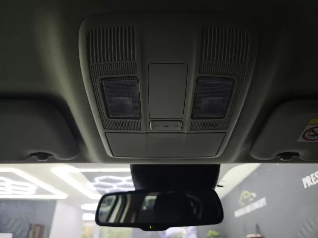 Mazda 3 2016 - 12450 EUR, 207205 km - AUTO.MOTO.pt - 207205km - foto 38 de 40