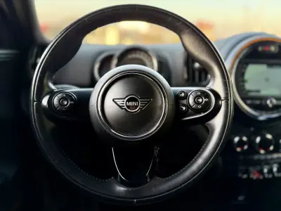 MINI Countryman 2019 - 24450 EUR, 79000 km - AUTO.MOTO.pt - 79000km - foto 20 de 31