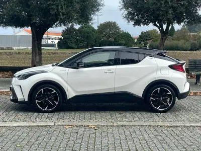 Toyota C-HR 2022 - 31400 EUR, 74000 km - AUTO.MOTO.pt - 74000km - foto 9 de 35