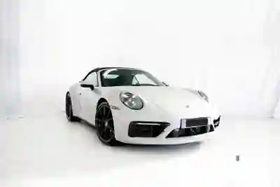 Porsche 992 2021 - 159000 EUR, 20443 km - AUTO.MOTO.pt - 20443km - foto 18 de 18
