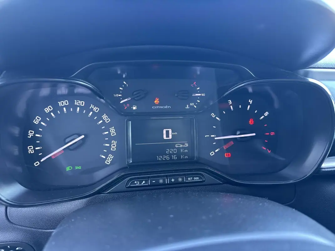Citroën C3 2019 - 10990 EUR, 122000 km - 122000km - foto 14 de 15