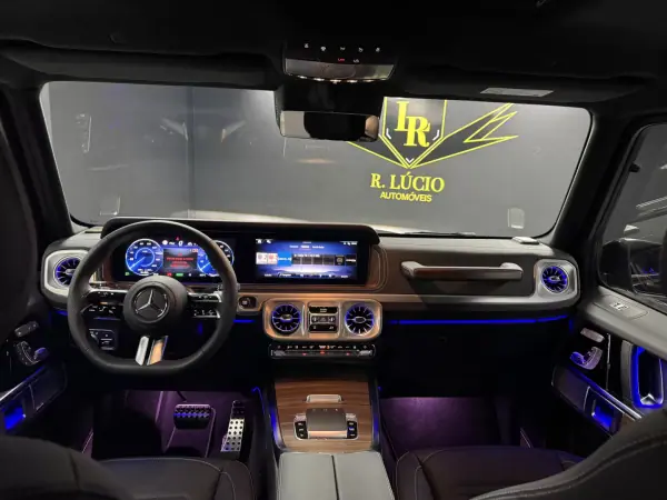 Mercedes-Benz G 580 2025 - 170000 EUR, 449 km - AUTO.MOTO.pt - 449km - foto 32 de 49
