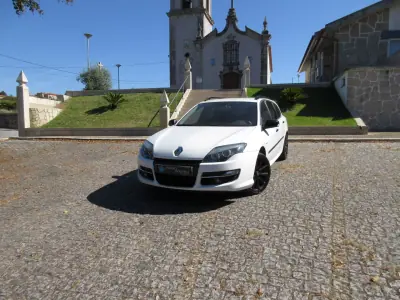 Renault Laguna Break 2011 - 6990 EUR, 290000 km - foto 1 de 47