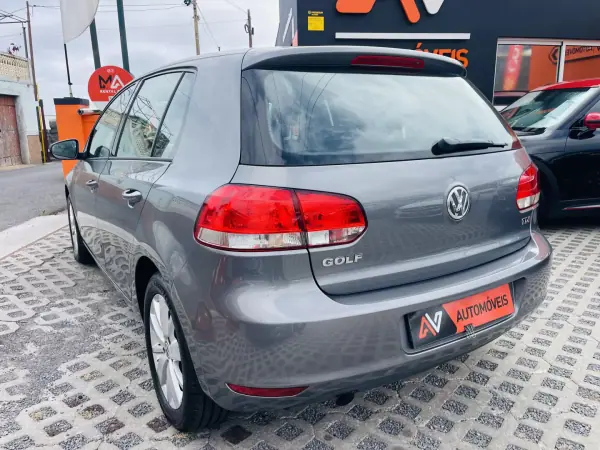 Volkswagen Golf 2012 - 13950 EUR, 32933 km - AUTO.MOTO.pt - 32933km - foto 5 de 12