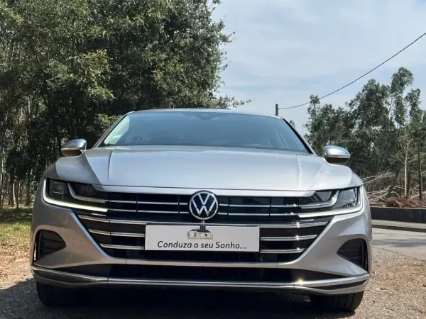 Volkswagen Arteon Shooting Brake 2021 - 27900 EUR, 89450 km - AUTO.MOTO.pt - 89450km - foto 10 de 43