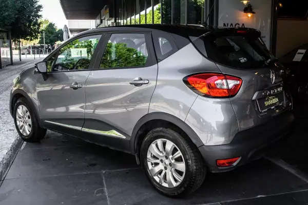 Renault Captur 1.5 dCi Exclusive 2014 Diesel — 135 948 km Renault Captur 1.5 dCi Exclusive 2014 Diesel
