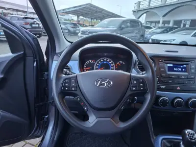 Hyundai i10 2016 - 8750 EUR, 92642 km - AUTO.MOTO.pt - 92642km - foto 15 de 24