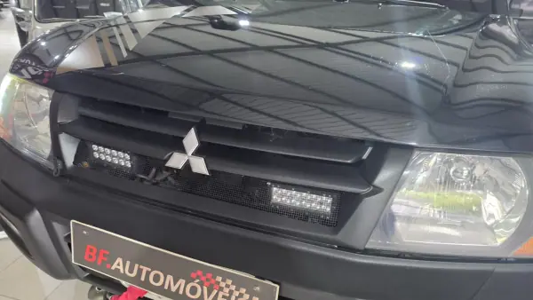Mitsubishi Pajero 2000 - 22500 EUR, 387561 km - AUTO.MOTO.pt - 387561km - foto 15 de 50