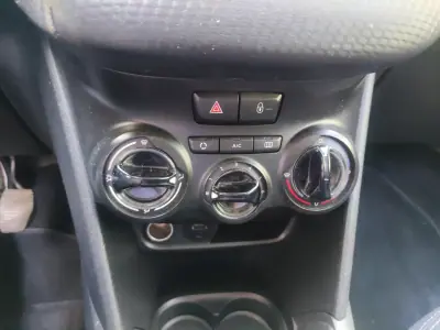 Peugeot 208 2017 - 7500 EUR, 183274 km - AUTO.MOTO.pt - 183274km - foto 23 de 23