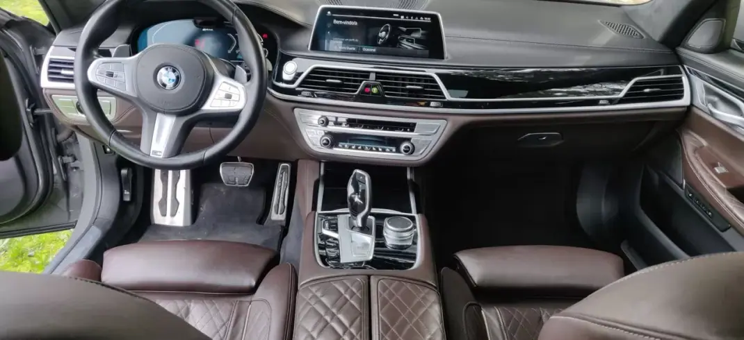 BMW 745 2020 - 56490 EUR, 143650 km - AUTO.MOTO.pt - 143650km - foto 26 de 60
