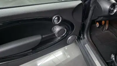 MINI 3 Portas 2012 - 11990 EUR, 172000 km - AUTO.MOTO.pt - 172000km - foto 4 de 42