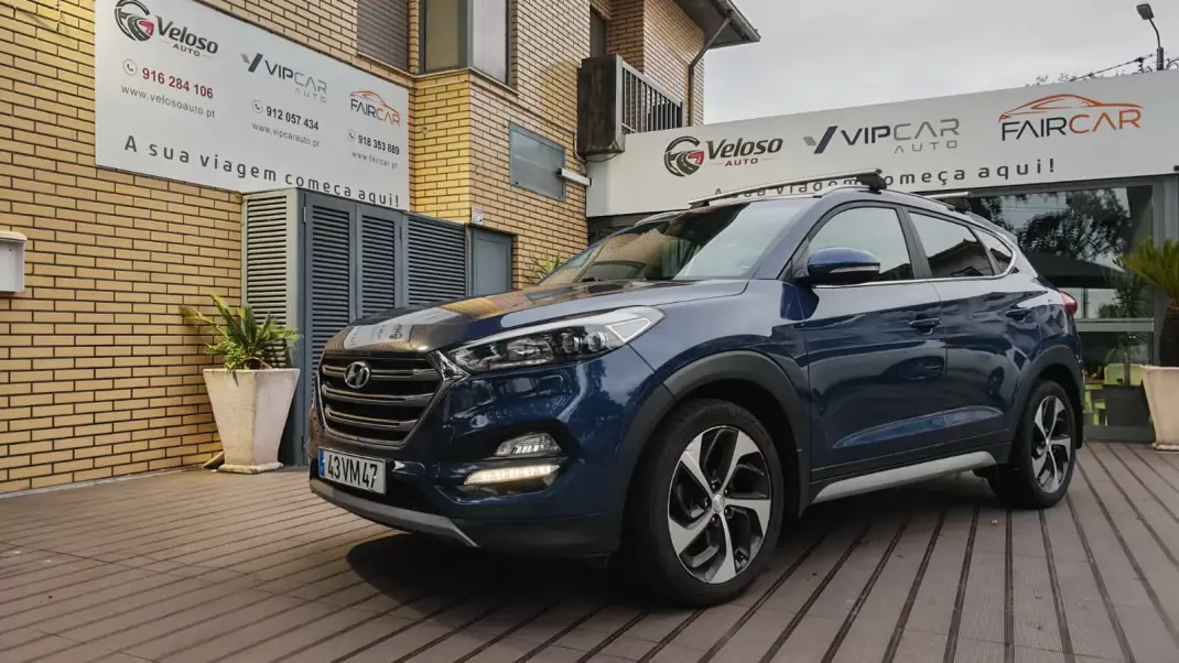 Hyundai Tucson 2018 - 14900 EUR, 297625 km - AUTO.MOTO.pt - 297625km - foto 1 de 17