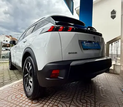 Peugeot 2008 2021 - 17950 EUR, 65000 km - AUTO.MOTO.pt - 65000km - foto 8 de 29