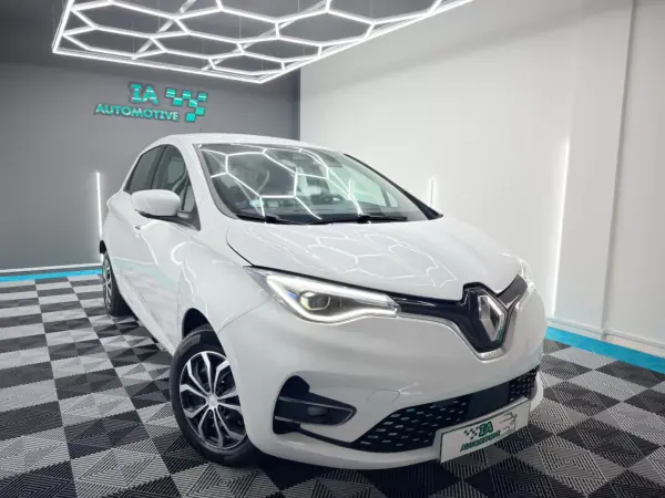 Renault Zoe 2020 - 16750 EUR, 11800 km - AUTO.MOTO.pt - 11800km - foto 4 de 25