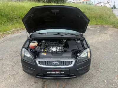 Ford Focus SW 2007 - 4450 EUR, 235000 km - AUTO.MOTO.pt - 235000km - foto 25 de 26