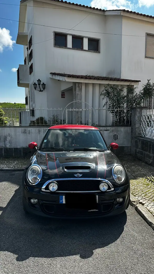 MINI John Cooper Works 2012 - 14990 EUR, 165000 km - AUTO.MOTO.pt - 165000km - foto 2 de 12