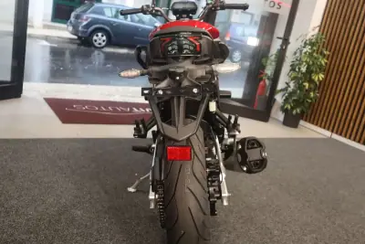 2026 - 3550 EUR, 1 km - AUTO.MOTO.pt - 1km - foto 7 de 12
