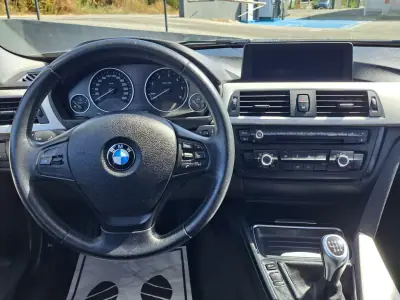BMW 316 2014 - 12500 EUR, 242064 km - AUTO.MOTO.pt - 242064km - foto 13 de 48