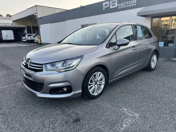 Citroën C4 2016 - 12250 EUR, 155210 km - AUTO.MOTO.pt - 155210km - foto 5 de 18