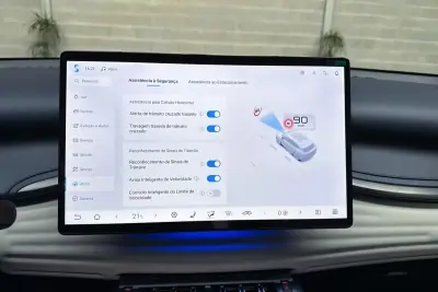 BYD Atto 3 2023 - 27950 EUR, 7718 km - AUTO.MOTO.pt - 7718km - foto 39 de 60