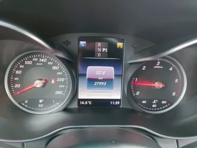 Mercedes-Benz C 220 2018 - 37950 EUR, 27995 km - AUTO.MOTO.pt - 27995km - foto 10 de 16