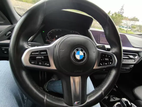 BMW 216 Gran Coupé 2023 - 26900 EUR, 144000 km - AUTO.MOTO.pt - 144000km - foto 16 de 25