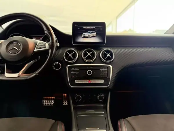 Mercedes-Benz A 220 2016 - 20999 EUR, 201065 km - AUTO.MOTO.pt - 201065km - foto 13 de 24