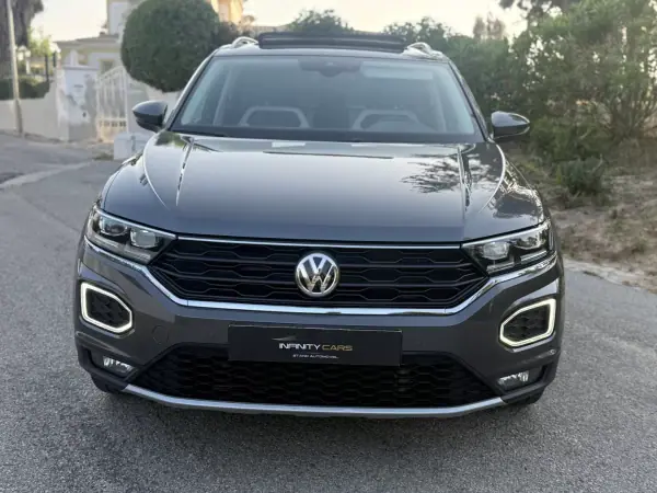 Volkswagen T-Roc 2020 - 21699 EUR, 50000 km - AUTO.MOTO.pt - 50000km - foto 2 de 21