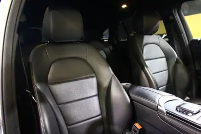 Mercedes-Benz GLC 220 2019 - 38500 EUR, 165000 km - 165000km - foto 18 de 37