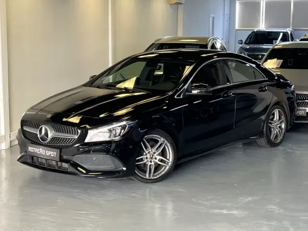 Mercedes-Benz CLA 180 2018 - 19990 EUR, 135000 km - AUTO.MOTO.pt - 135000km - foto 16 de 39