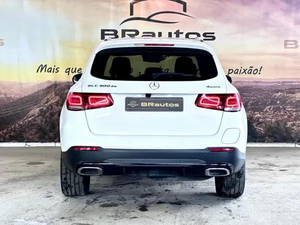 Mercedes-Benz GLC 300 2021 - 39900 EUR, 171118 km - AUTO.MOTO.pt - 171118km - foto 7 de 34
