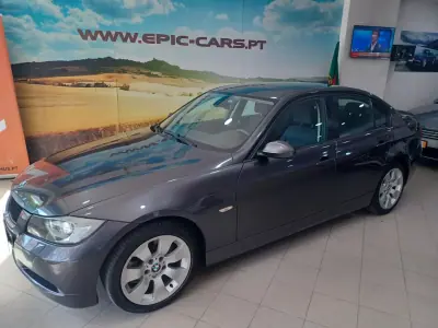 BMW 318 2008 - 172104km