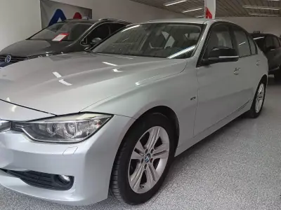 BMW 320 2014 - 14950 EUR, 265000 km - AUTO.MOTO.pt - 265000km - foto 5 de 20