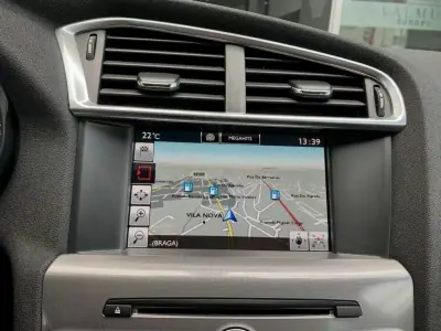 Citroën C4 2016 - 10900 EUR, 147000 km - AUTO.MOTO.pt - 147000km - foto 7 de 19