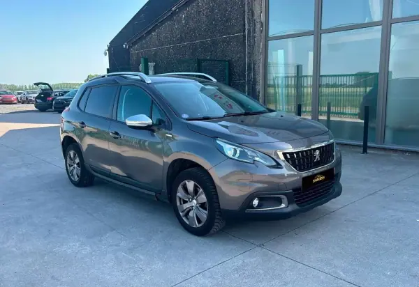 Peugeot 2008 2018 - 9750 EUR, 85023 km - AUTO.MOTO.pt - 85023km - foto 2 de 9