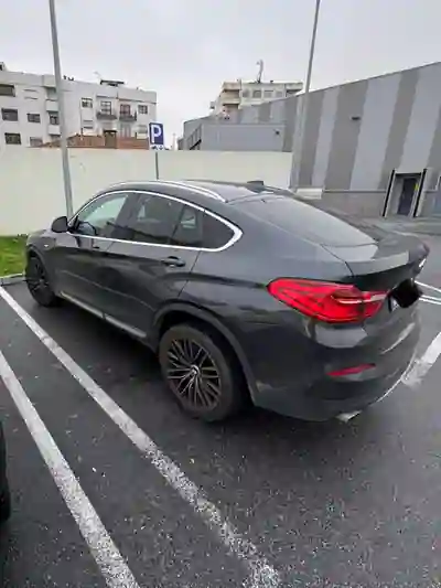 BMW X4 2015 - 20000 EUR, 225000 km - AUTO.MOTO.pt - 225000km - foto 2 de 10
