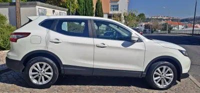Nissan Qashqai 2015 - 12990 EUR, 104000 km - 104000km - foto 8 de 22
