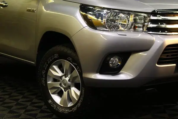 Toyota Hilux 2017 — foto 2 de 21