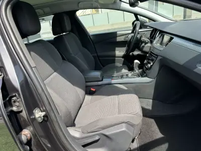 Peugeot 508 SW 2018 - 13900 EUR, 155000 km - AUTO.MOTO.pt - 155000km - foto 51 de 68