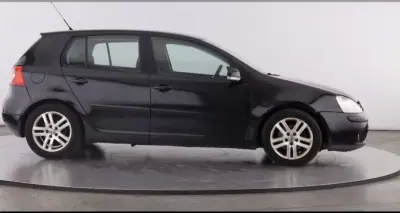 Volkswagen Golf 2008 — foto 6 de 15