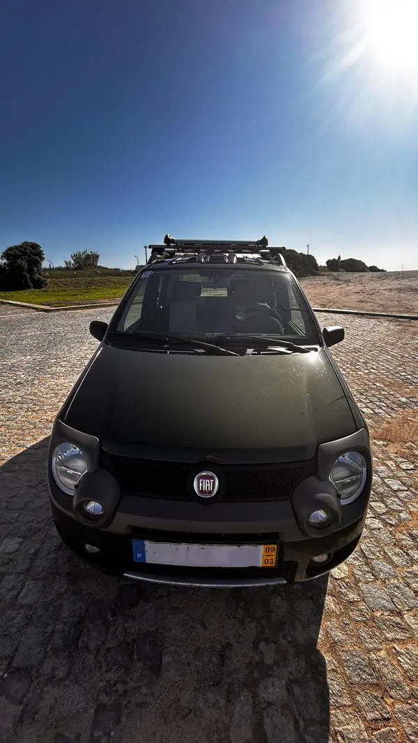 Fiat Panda 2009 - 5700 EUR, 203000 km - AUTO.MOTO.pt - 203000km - foto 7 de 7
