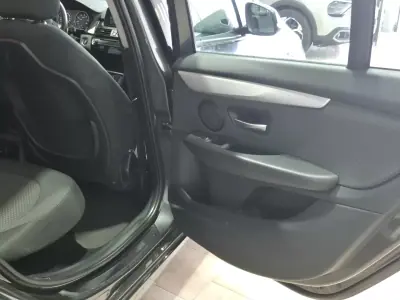 BMW 216 Gran Tourer 2022 - 25500 EUR, 73000 km - AUTO.MOTO.pt - 73000km - foto 30 de 35
