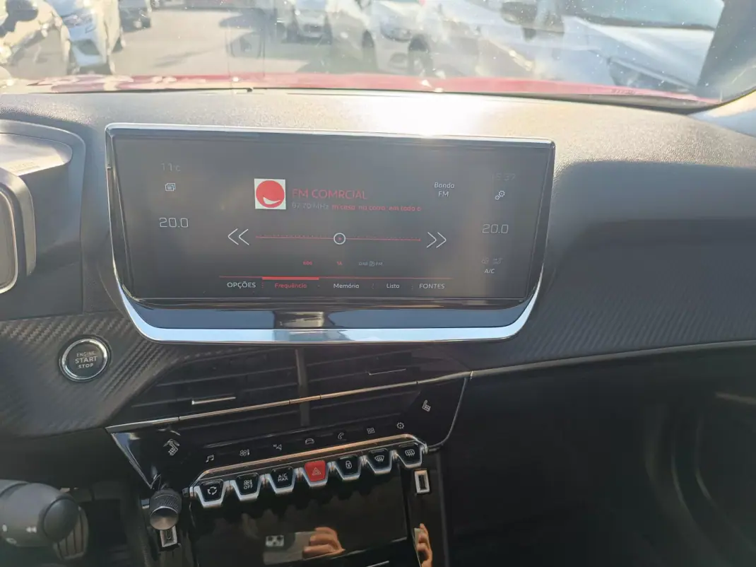 Peugeot 2008 2021 - 18990 EUR, 186919 km - AUTO.MOTO.pt - 186919km - foto 36 de 37