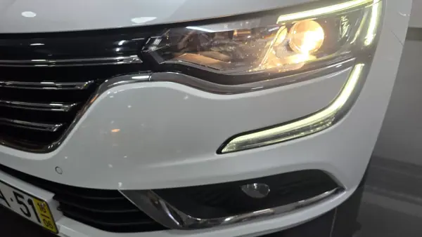 Renault Talisman 2016 - 14990 EUR, 107000 km - AUTO.MOTO.pt - 107000km - foto 39 de 43